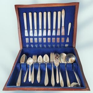 Vtg 1940s Silverware Set QUEEN BESS Tudor Plate ONEIDA‎ Flatware 51 Pieces AS IS